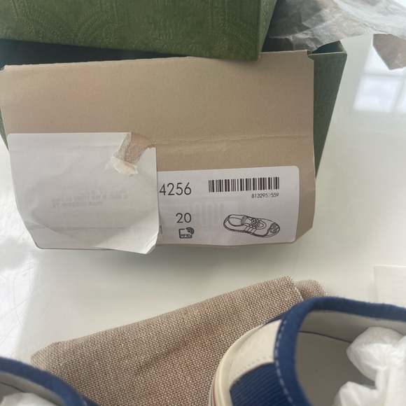 Gucci Kids Sneakers - Blue, White, Red, Green - Picture 7 of 7